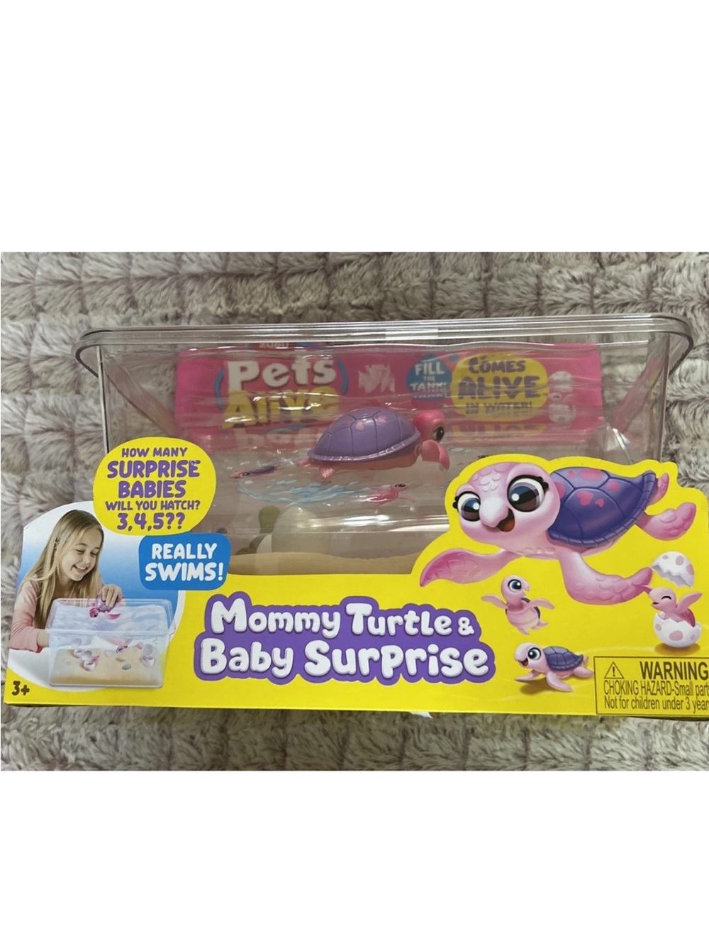 Pet Alive Mommy
Turtle & Baby
Surprise By Zuru
New